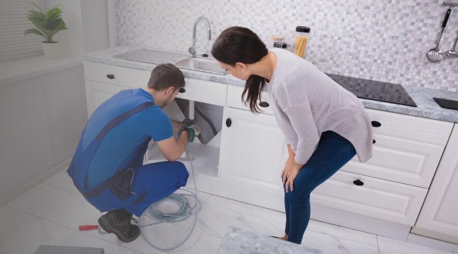 Professional Leak Detection Services in Maroa, IL